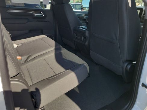 New 2026 Chevrolet Silverado 2500 LT image 19