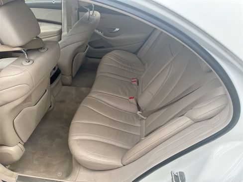 Used 2016 Mercedes-Benz S 550 Sedan image 28
