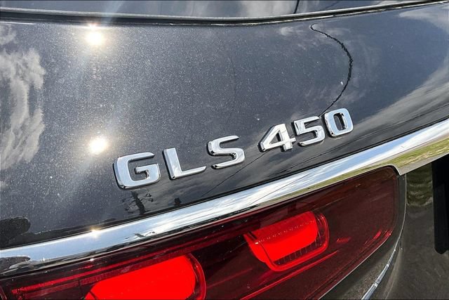Used 2025 Mercedes-Benz GLS 450 4MATIC image 15