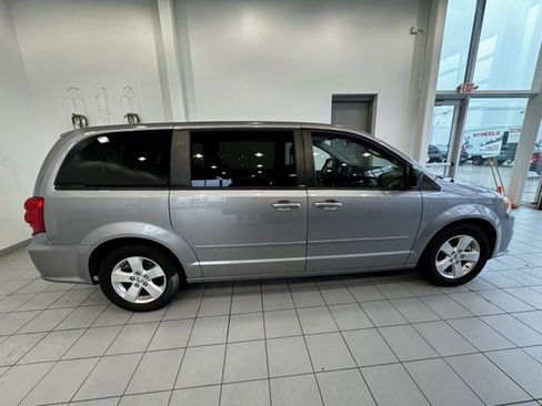 Used 2014 Dodge Grand Caravan SE w/ Quick Order Package 29E SE image 32