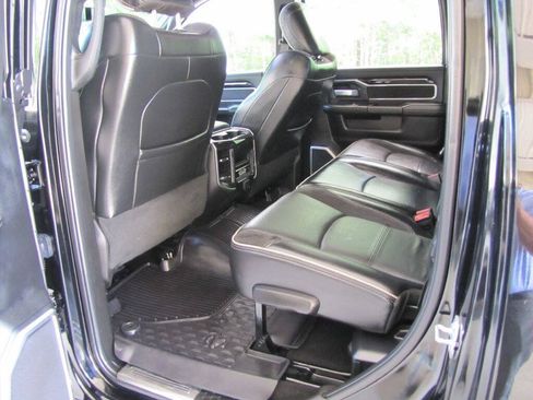 Used 2019 RAM 3500 Laramie AWD/4WD image 18