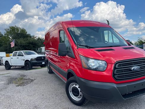 Used 2018 Ford Transit 250 148 Medium Roof w/ Interior Upgrade Package RWD image 3