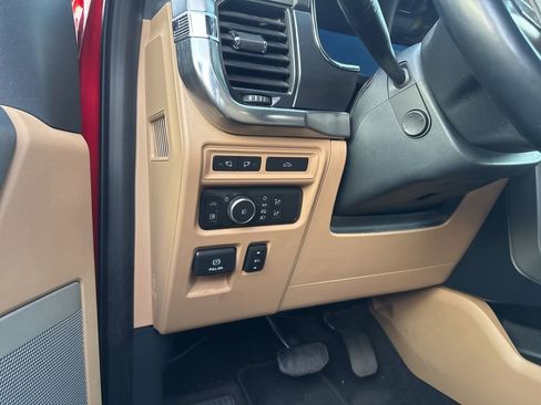 Used 2021 Ford F150 Lariat w/ Equipment Group 502A High image 9