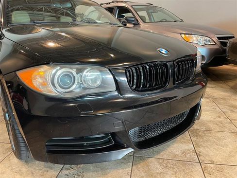 Used 2009 BMW 135i Convertible image 71