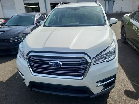 Used 2022 Subaru Ascent Premium w/ Convenience Package AWD/4WD image 2