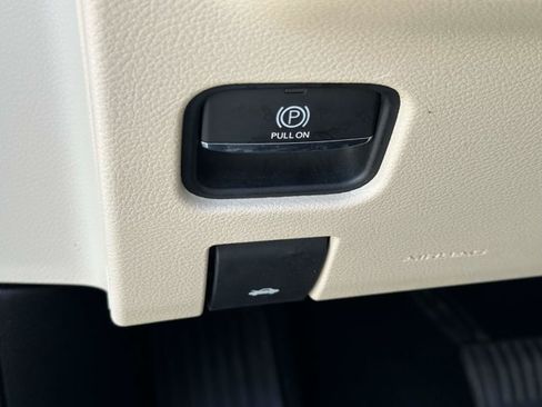 Used 2022 Jeep Grand Cherokee Limited 4xe AWD/4WD image 24
