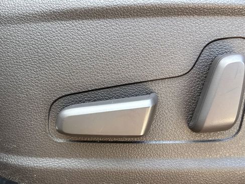 Used 2020 Hyundai Santa Fe SEL w/ Convenience + Premium Package image 36