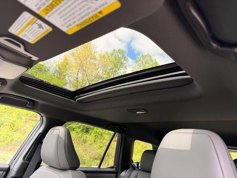New 2026 Subaru Outback Limited AWD/4WD image 17