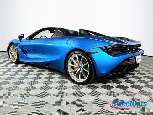 Used 2022 McLaren 720S Spider RWD image 5