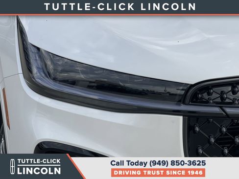 New 2026 Lincoln Nautilus Black Label w/ Jet Appearance Package image 7