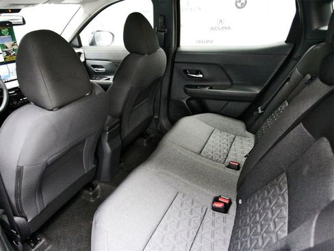 New 2026 Nissan Kicks SV image 11