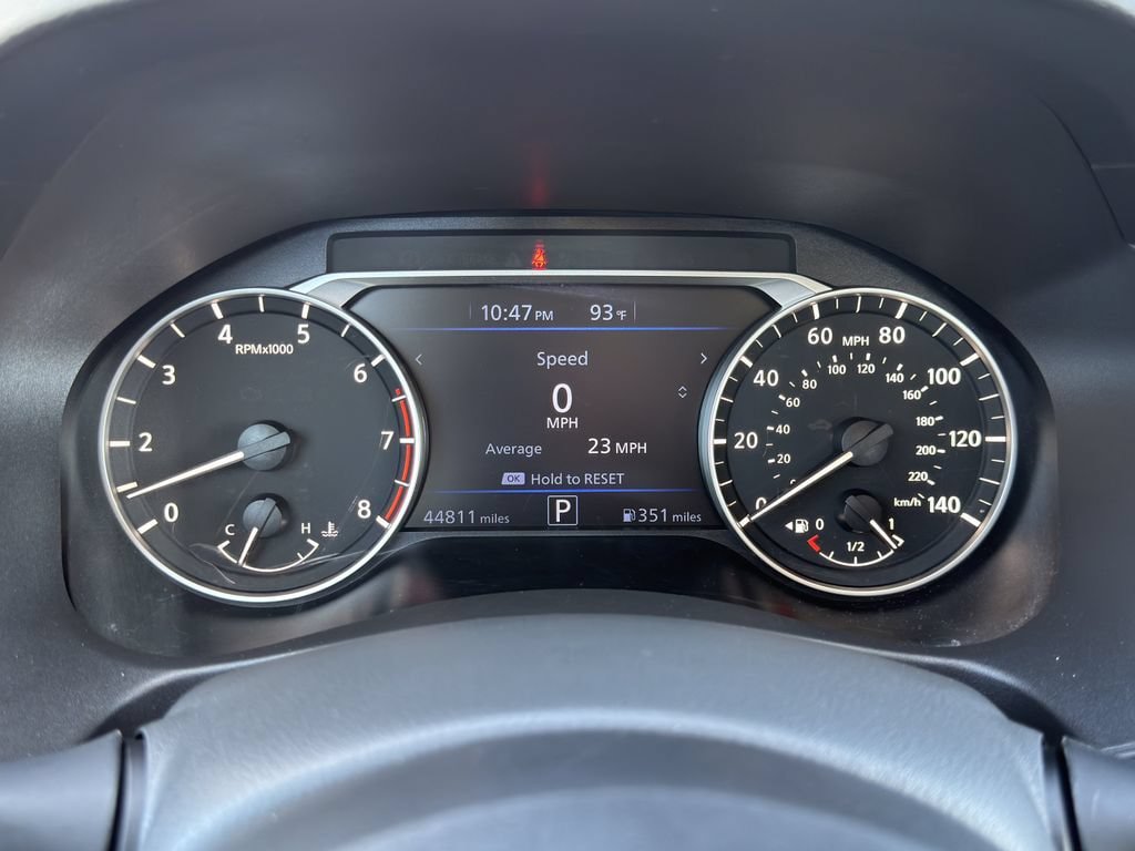 Used 2025 Nissan Altima 2.5 SV FWD image 30