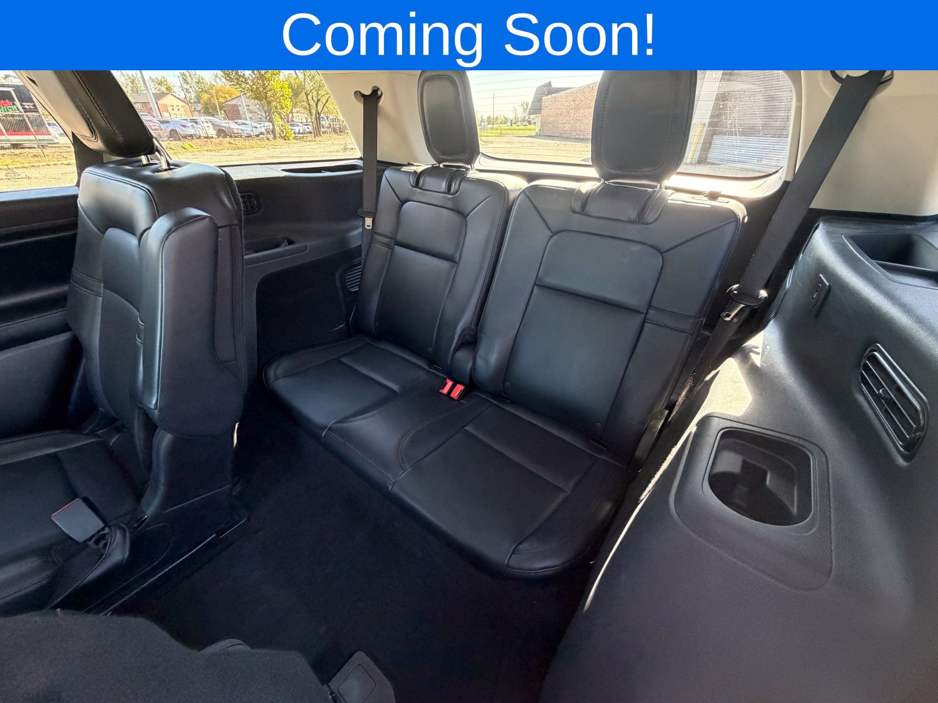 Used 2026 Lincoln Aviator AWD image 12