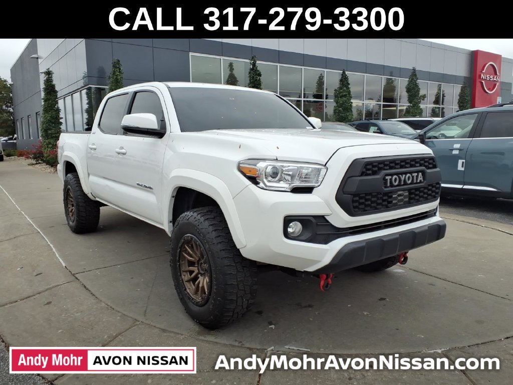 Used 2023 Toyota Tacoma SR5 w/ Technology Package AWD/4WD image 2