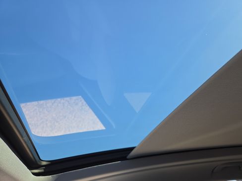 Used 2025 Audi Q5 Premium Plus w/ Premium Plus image 15