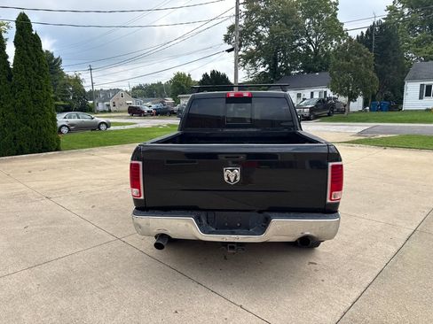 Used 2016 RAM 1500 Laramie w/ Convenience Group AWD/4WD image 7