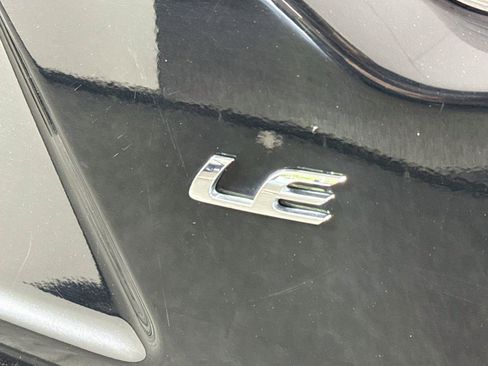 Used 2024 Toyota Corolla LE FWD image 14