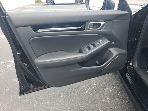 Used 2024 Honda Civic Touring image 22