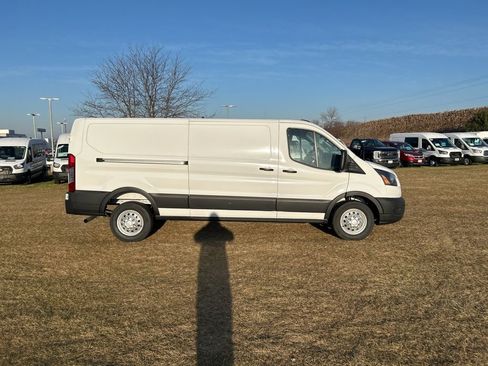 New 2026 Ford Transit 250 Low Roof AWD image 5