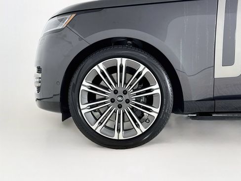 Used 2023 Land Rover Range Rover SE AWD/4WD image 26