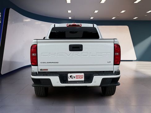 Used 2022 Chevrolet Colorado LT w/ Fleet Safety Package RWD image 4