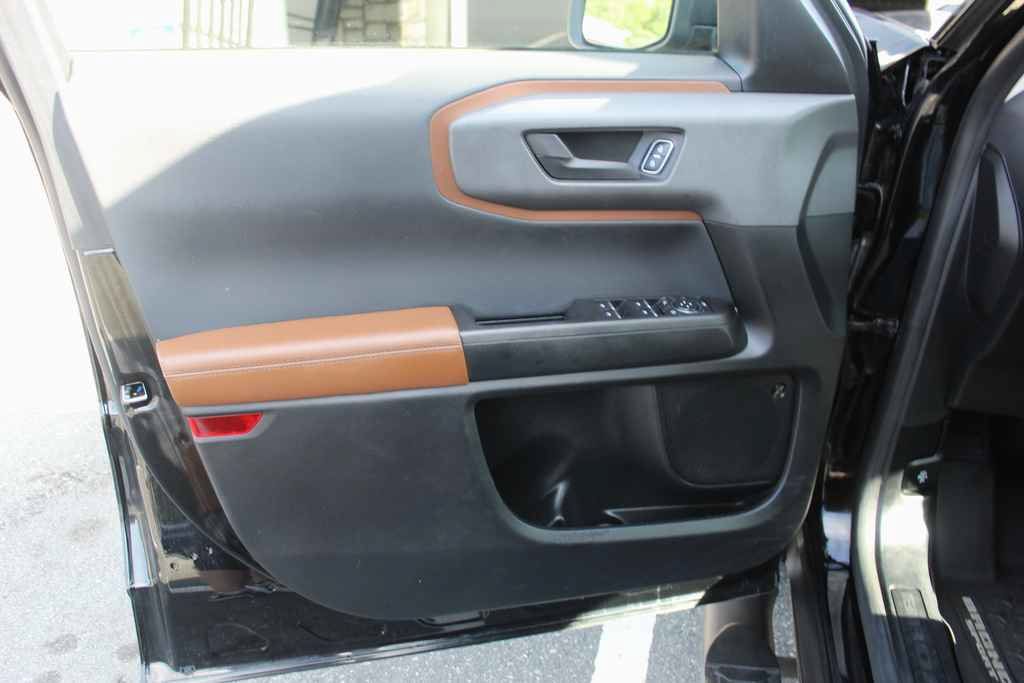 Used 2021 Ford Bronco Sport Badlands w/ Badlands Package AWD/4WD image 11