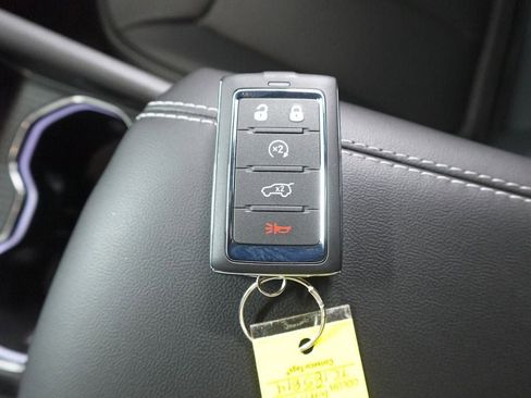 New 2026 Jeep Grand Cherokee Limited image 33