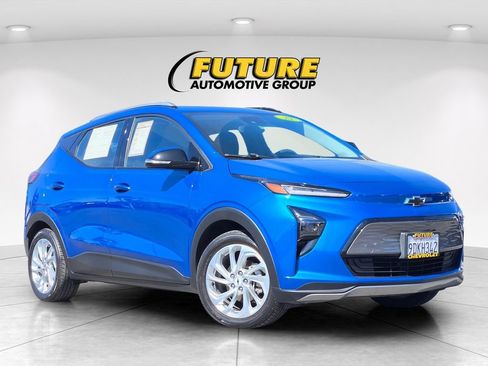 Used 2022 Chevrolet Bolt EUV LT image 1