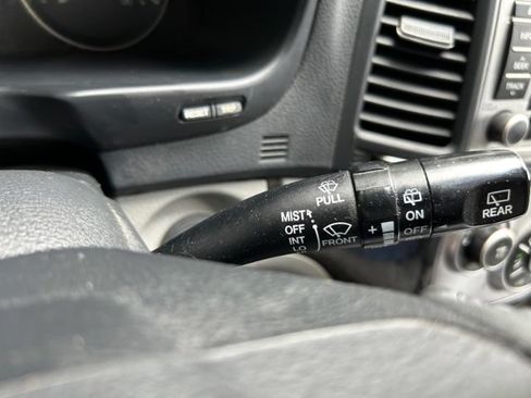 Used 2009 Hyundai Santa Fe SE w/ Premium Pkg 4 FWD image 21