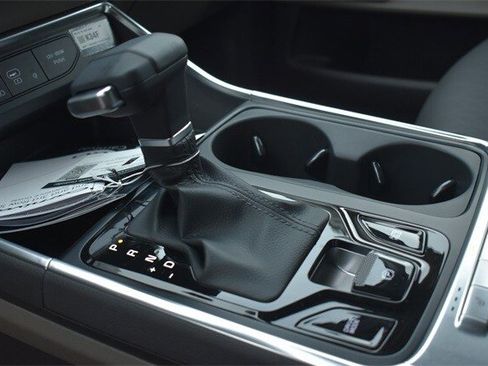 New 2026 Kia Carnival EX image 26