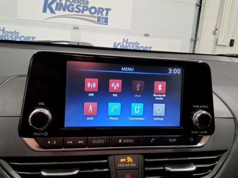 Used 2024 Nissan Altima 2.5 S image 29