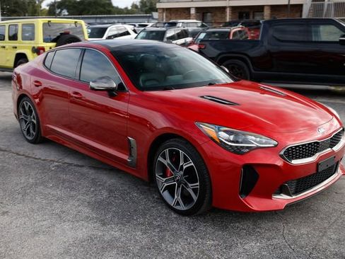 Used 2019 Kia Stinger GT2 image 20