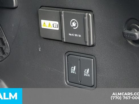 Used 2024 Kia EV9 Land AWD/4WD image 25