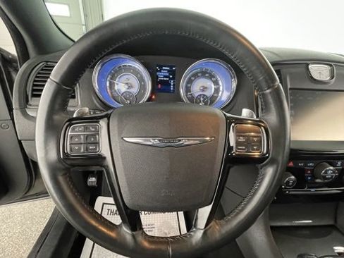 Used 2014 Chrysler 300 S image 36