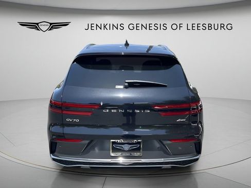 Used 2026 Genesis GV70 2.5T Select AWD/4WD image 4