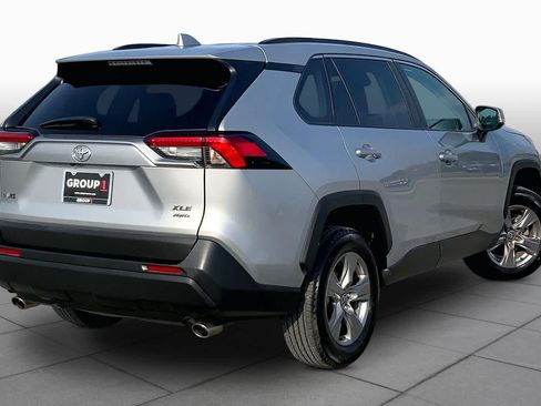 Used 2025 Toyota RAV4 XLE AWD/4WD image 13