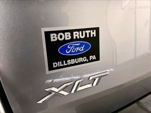 Certified 2021 Ford Explorer XLT w/ Equipment Group 202A image 13