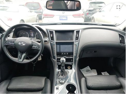 Used 2019 INFINITI Q50 Signature Edition AWD/4WD image 5