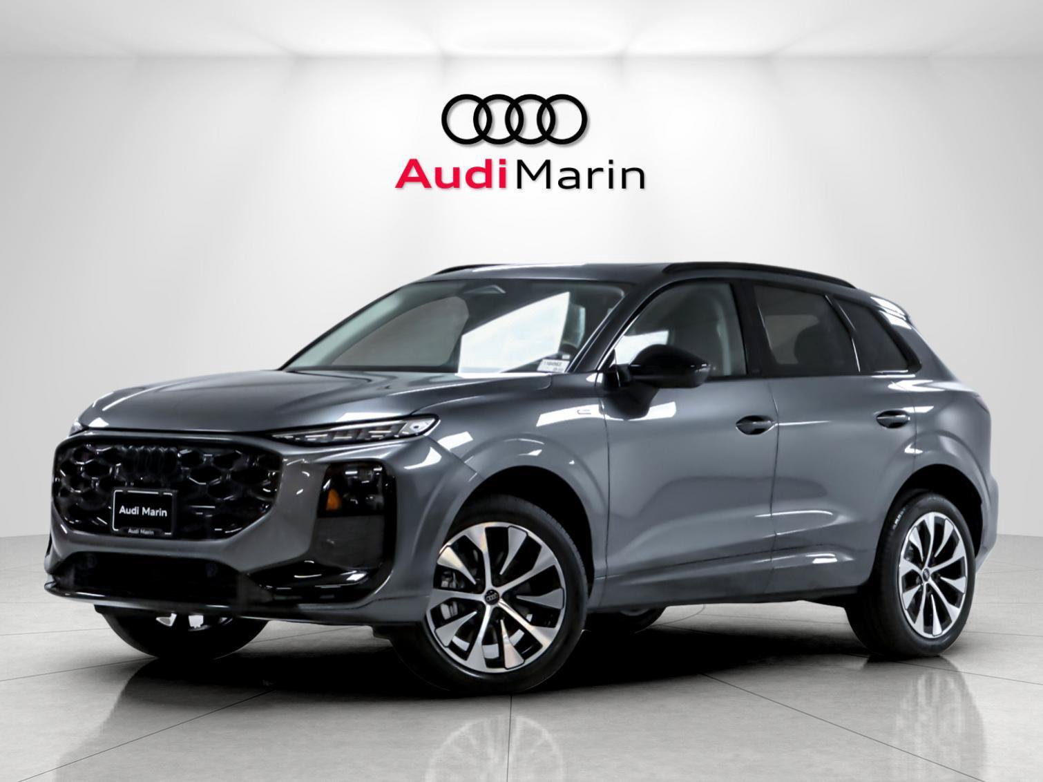 New 2026 Audi Q3 quattro 2.0T AWD/4WD image 1