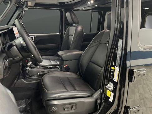 Used 2024 Jeep Wrangler Sahara w/ Technology Group image 4