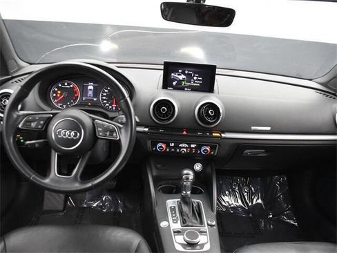 Used 2018 Audi A3 2.0T Premium w/ Convenience Package image 20
