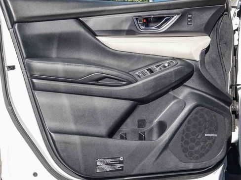 Used 2021 Subaru Ascent Limited w/ Technology Package image 19