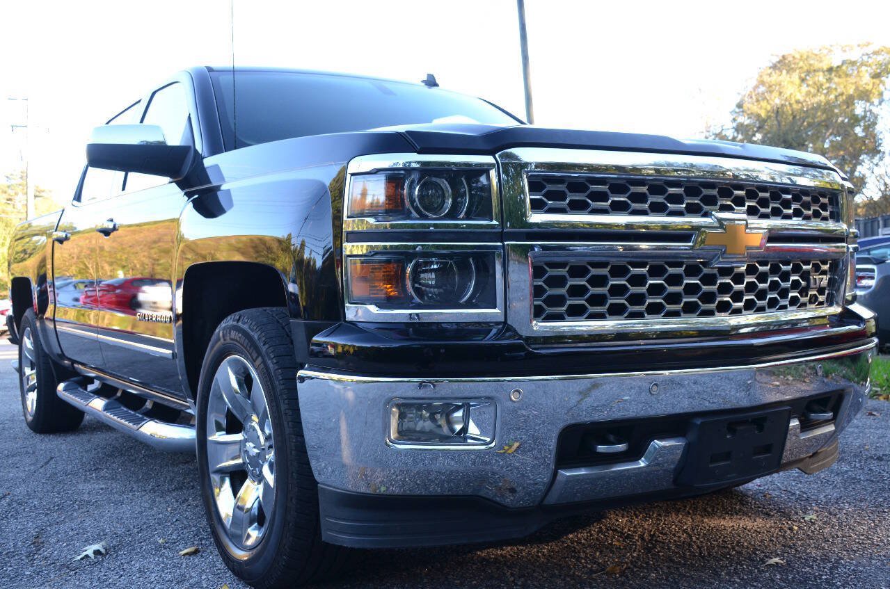 Used 2014 Chevrolet Silverado 1500 LTZ w/ LTZ Plus Package AWD/4WD image 4