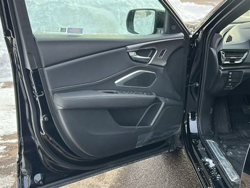New 2026 Acura RDX SH-AWD image 8