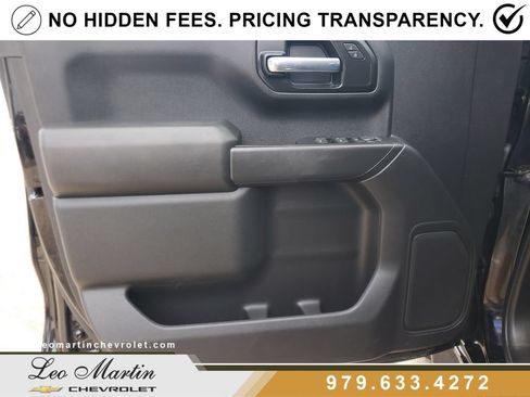 Used 2025 Chevrolet Silverado 1500 Custom RWD image 18