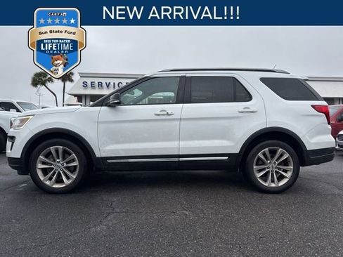 Used 2018 Ford Explorer XLT w/ Equipment Group 202A image 1