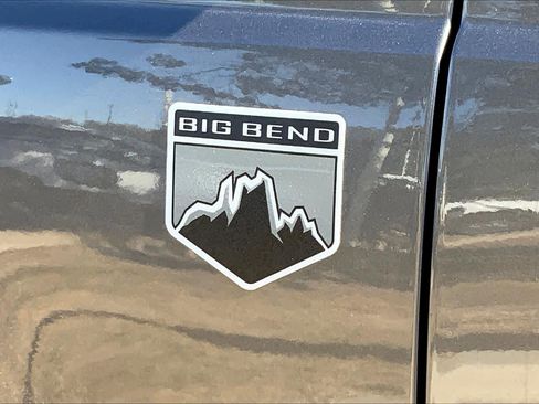 Used 2022 Ford Bronco Big Bend image 8