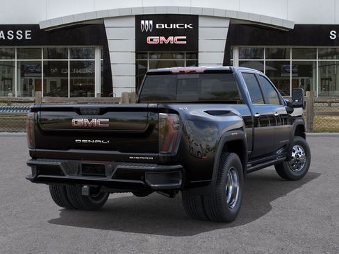 New 2026 GMC Sierra 3500 Denali Ultimate image 4