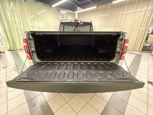 Used 2021 RAM 1500 Limited AWD/4WD image 15