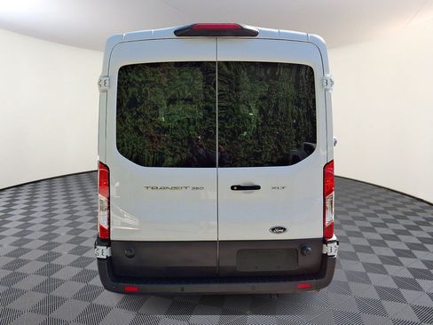 Used 2024 Ford Transit 350 XLT RWD image 5